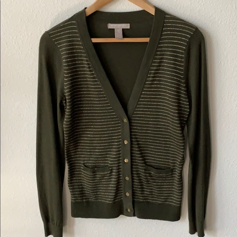 💗Banana Republic Cardigan